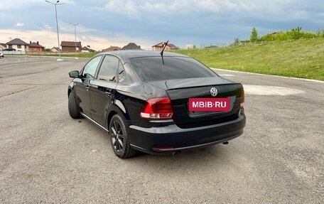 Volkswagen Polo VI (EU Market), 2015 год, 900 000 рублей, 4 фотография