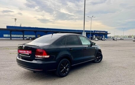 Volkswagen Polo VI (EU Market), 2015 год, 900 000 рублей, 3 фотография