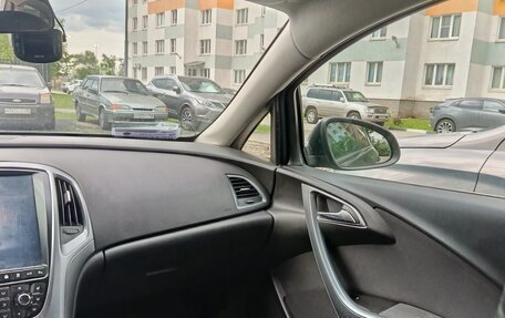Opel Astra J, 2014 год, 1 050 000 рублей, 11 фотография