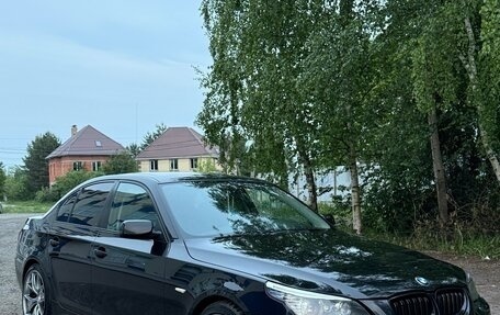 BMW 5 серия, 2008 год, 1 250 000 рублей, 1 фотография