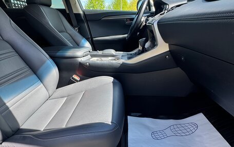 Lexus NX I, 2017 год, 3 000 000 рублей, 9 фотография