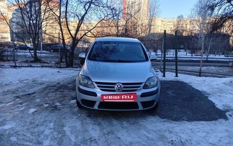 Volkswagen Golf Plus I, 2006 год, 580 000 рублей, 2 фотография