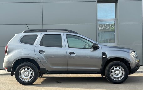Renault Duster, 2022 год, 1 995 000 рублей, 4 фотография