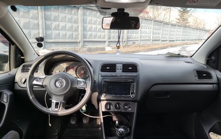 Volkswagen Polo VI (EU Market), 2013 год, 730 000 рублей, 5 фотография
