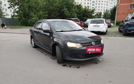 Volkswagen Polo VI (EU Market), 2013 год, 730 000 рублей, 2 фотография