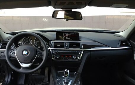 BMW 4 серия, 2018 год, 3 590 000 рублей, 2 фотография