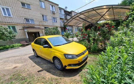 Volkswagen Polo VI (EU Market), 2014 год, 450 000 рублей, 2 фотография