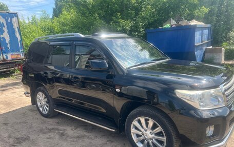Toyota Land Cruiser 200, 2011 год, 3 300 000 рублей, 4 фотография