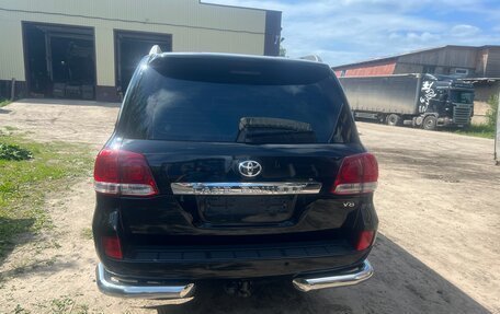 Toyota Land Cruiser 200, 2011 год, 3 300 000 рублей, 3 фотография