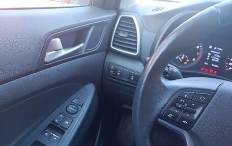 Hyundai Tucson III, 2020 год, 2 600 000 рублей, 12 фотография