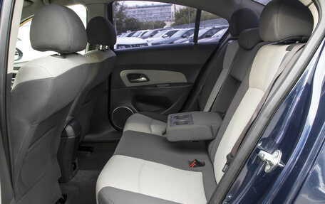 Chevrolet Cruze II, 2009 год, 505 000 рублей, 10 фотография