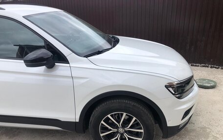 Volkswagen Tiguan II, 2019 год, 2 980 000 рублей, 11 фотография