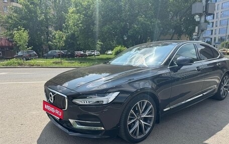 Volvo S90 II рестайлинг, 2020 год, 4 200 000 рублей, 6 фотография