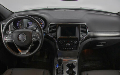 Jeep Grand Cherokee, 2018 год, 3 550 000 рублей, 13 фотография