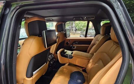 Land Rover Range Rover IV рестайлинг, 2021 год, 11 500 000 рублей, 24 фотография