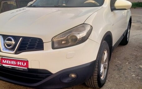 Nissan Qashqai, 2012 год, 850 000 рублей, 3 фотография