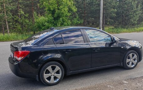 Chevrolet Cruze II, 2012 год, 975 000 рублей, 10 фотография