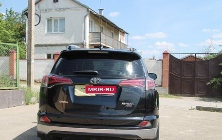 Toyota RAV4, 2017 год, 2 300 000 рублей, 3 фотография