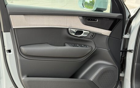 Volvo XC90 II рестайлинг, 2025 год, 11 500 000 рублей, 14 фотография