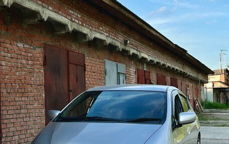 Honda Insight II рестайлинг, 2009 год, 890 000 рублей, 14 фотография