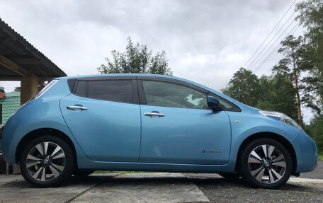 Nissan Leaf I, 2017 год, 1 200 000 рублей, 1 фотография