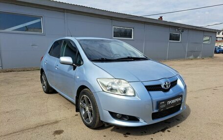 Toyota Auris II, 2009 год, 750 000 рублей, 1 фотография