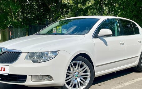 Skoda Superb III рестайлинг, 2012 год, 1 249 000 рублей, 4 фотография