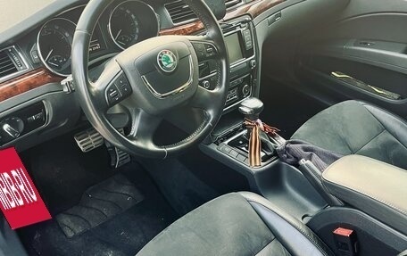 Skoda Superb III рестайлинг, 2012 год, 1 249 000 рублей, 11 фотография
