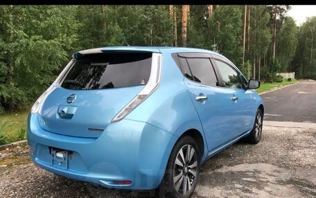Nissan Leaf I, 2017 год, 1 200 000 рублей, 4 фотография