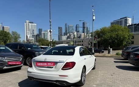 Mercedes-Benz E-Класс, 2019 год, 4 850 000 рублей, 4 фотография
