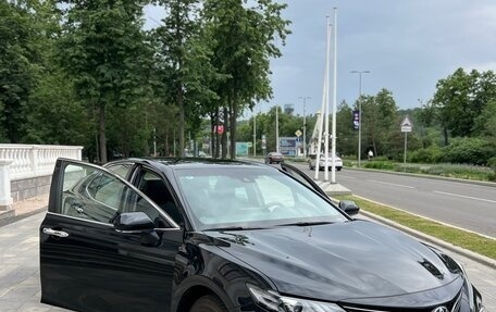 Toyota Camry, 2023 год, 4 000 000 рублей, 3 фотография