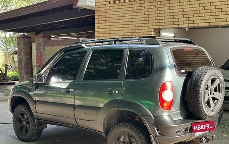 Chevrolet Niva I рестайлинг, 2011 год, 505 000 рублей, 2 фотография
