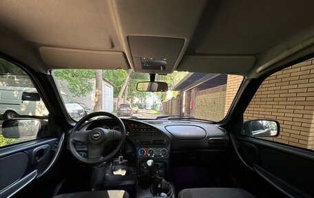 Chevrolet Niva I рестайлинг, 2011 год, 505 000 рублей, 8 фотография