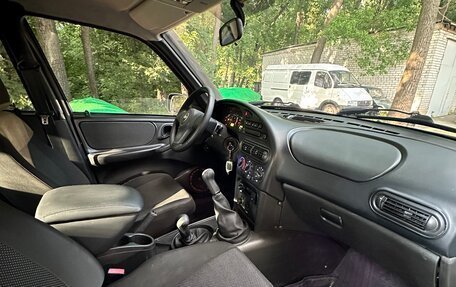 Chevrolet Niva I рестайлинг, 2011 год, 505 000 рублей, 9 фотография