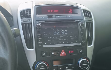 KIA cee'd I рестайлинг, 2010 год, 799 000 рублей, 15 фотография
