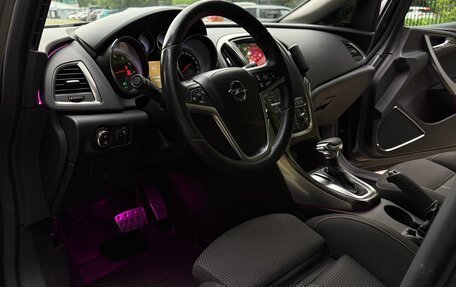 Opel Astra J, 2011 год, 1 200 000 рублей, 31 фотография