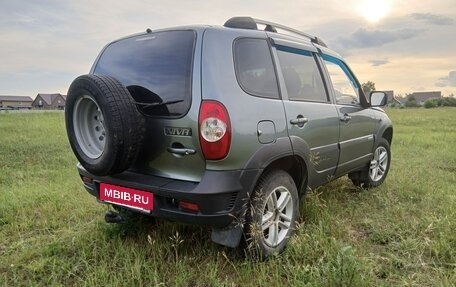 Chevrolet Niva I рестайлинг, 2009 год, 460 000 рублей, 4 фотография