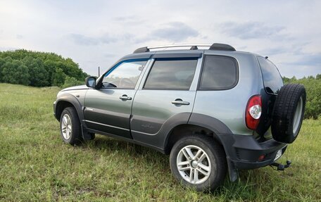 Chevrolet Niva I рестайлинг, 2009 год, 460 000 рублей, 7 фотография
