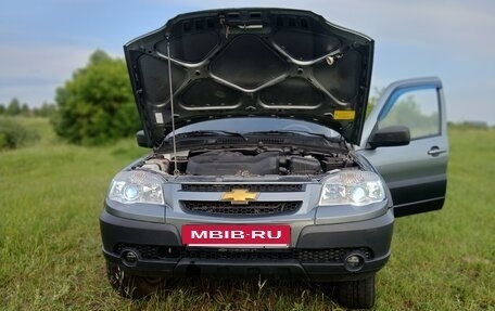 Chevrolet Niva I рестайлинг, 2009 год, 460 000 рублей, 16 фотография
