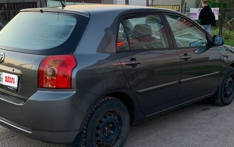 Toyota Corolla, 2005 год, 669 000 рублей, 9 фотография