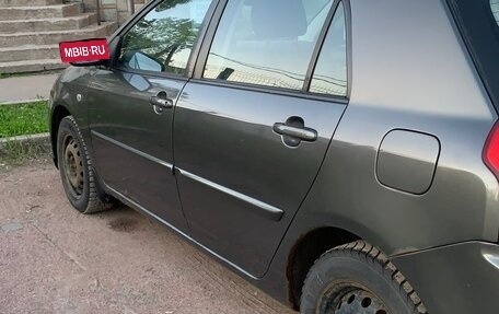 Toyota Corolla, 2005 год, 669 000 рублей, 8 фотография
