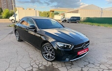 Mercedes-Benz E-Класс, 2020 год, 4 560 000 рублей, 3 фотография