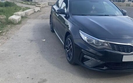KIA Optima IV, 2018 год, 1 850 000 рублей, 2 фотография