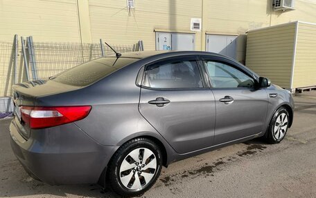 KIA Rio III рестайлинг, 2013 год, 690 000 рублей, 18 фотография