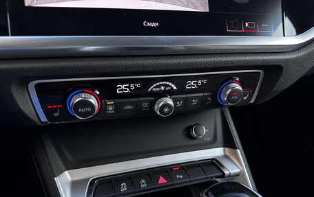 Audi Q3, 2019 год, 2 780 000 рублей, 29 фотография