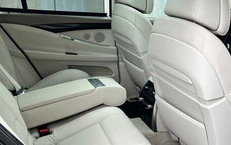 BMW 5 серия, 2012 год, 2 099 000 рублей, 18 фотография