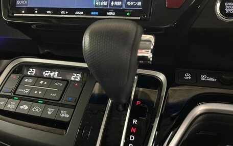 Honda Stepwgn IV, 2021 год, 1 700 060 рублей, 21 фотография
