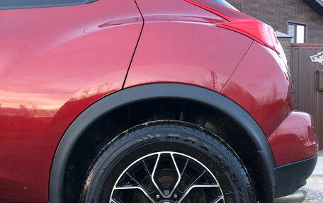 Nissan Juke II, 2011 год, 800 000 рублей, 16 фотография
