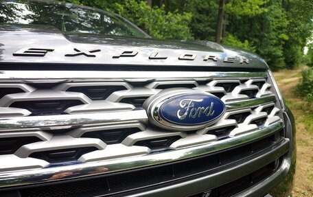Ford Explorer VI, 2018 год, 3 175 000 рублей, 7 фотография