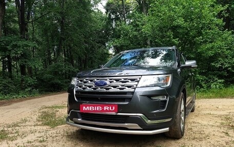Ford Explorer VI, 2018 год, 3 175 000 рублей, 4 фотография